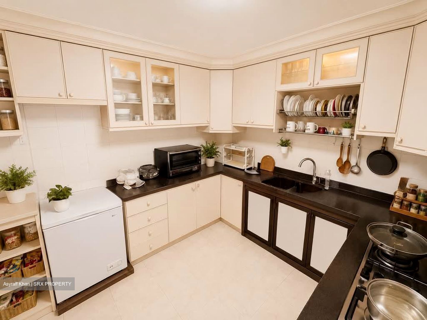 Blk 652 Woodlands Ring Road (Woodlands), HDB Executive #572945721